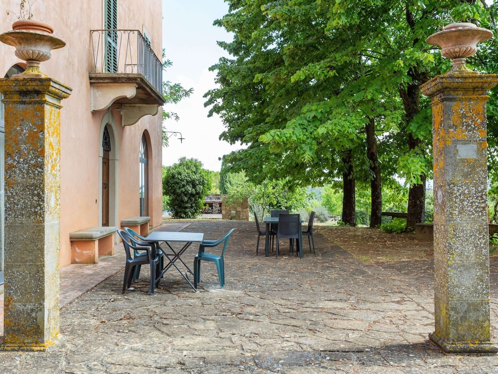 Apartment With Pool in Barberino Val D'elsa view 5