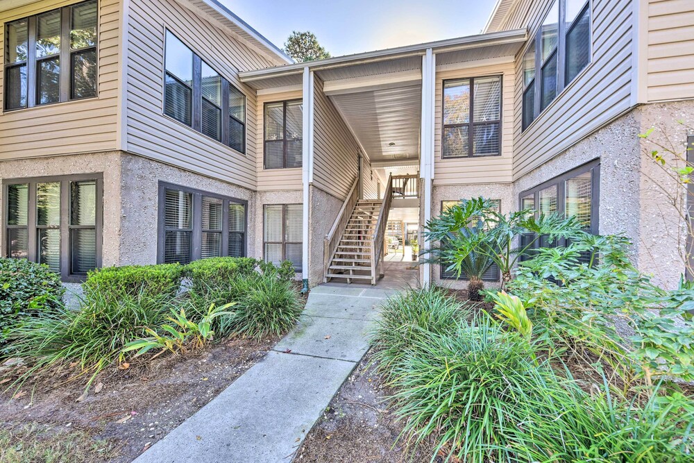 St Simons Island Condo Getaway: 2 Mi to Beach view 4