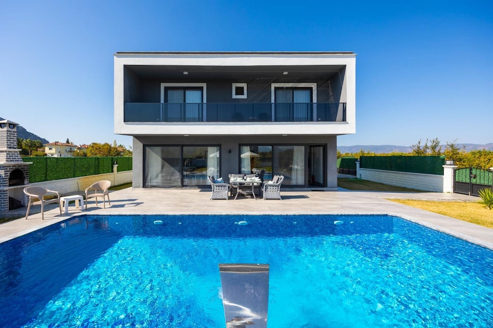 Villa Grand Yasar 3 in Ok Ular