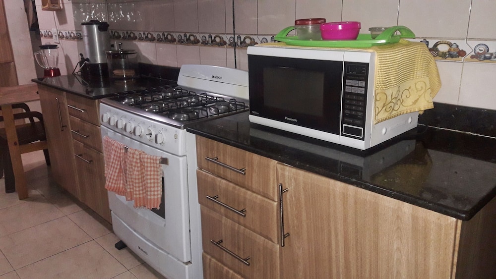 Casa MonaLisa PTY - Hostel