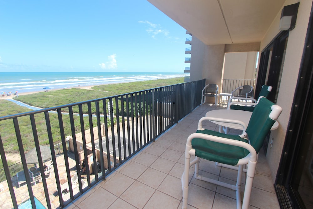 Seabreeze 1 Condominiums