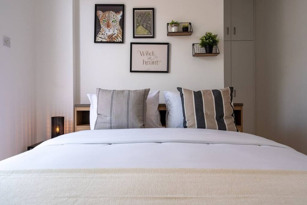 Chloris 3- Bedroom Apartment in Larnaca