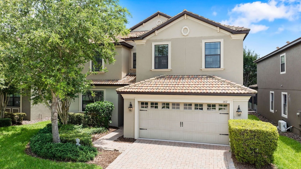 1417 Rolling Fairway Dr