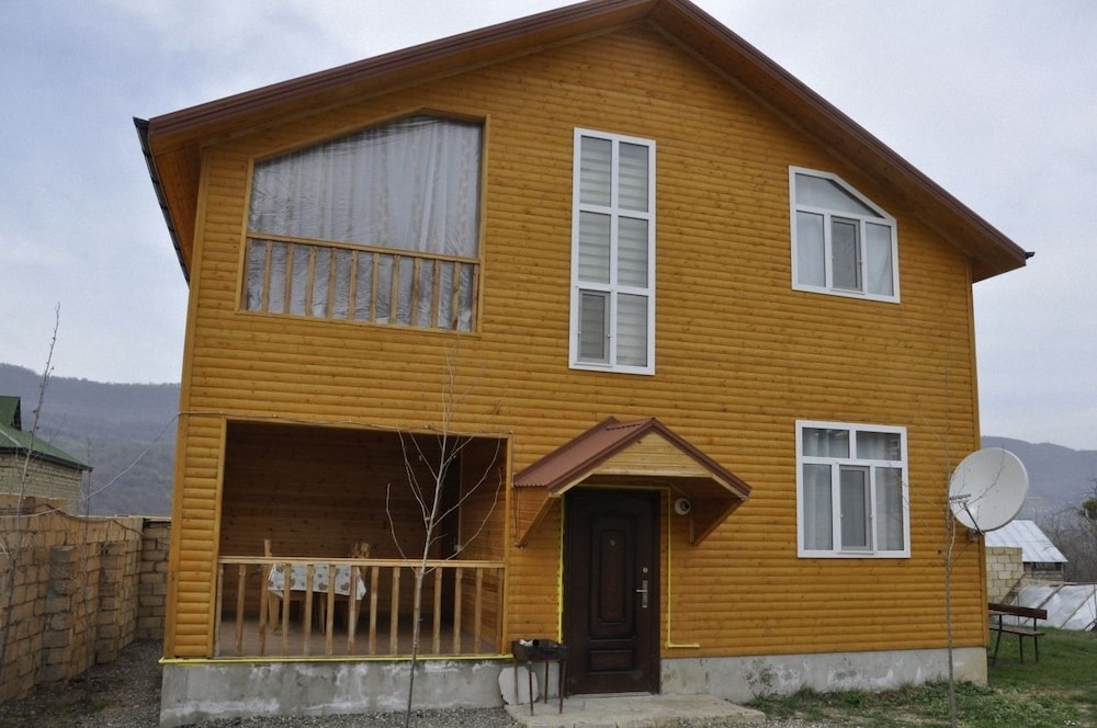 Qechresh Villa Lux