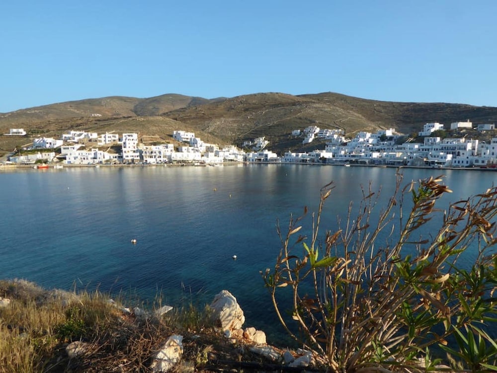 Amberi Tinos in Panormos