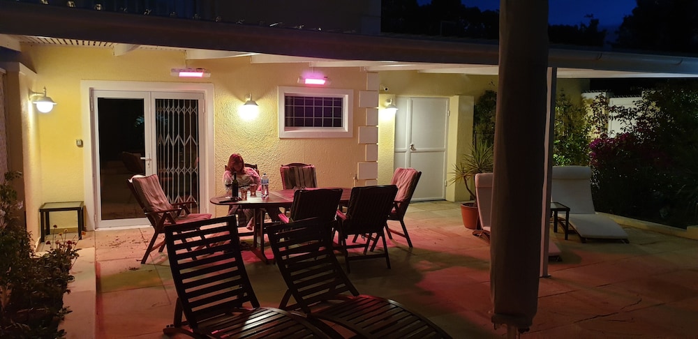 Constantia Cottages