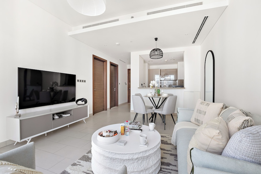 Silkhaus Sobha Hartland Greens