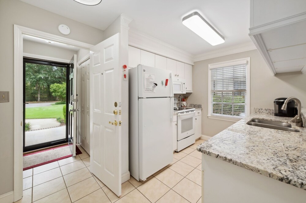 Fore Your Pleasure At Pawleys Plantation 2 Bedroom Condo by Peace Vacations view 5