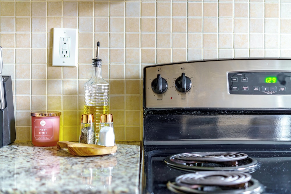 The Parkside by Jungle House – Short North Boutique Suites