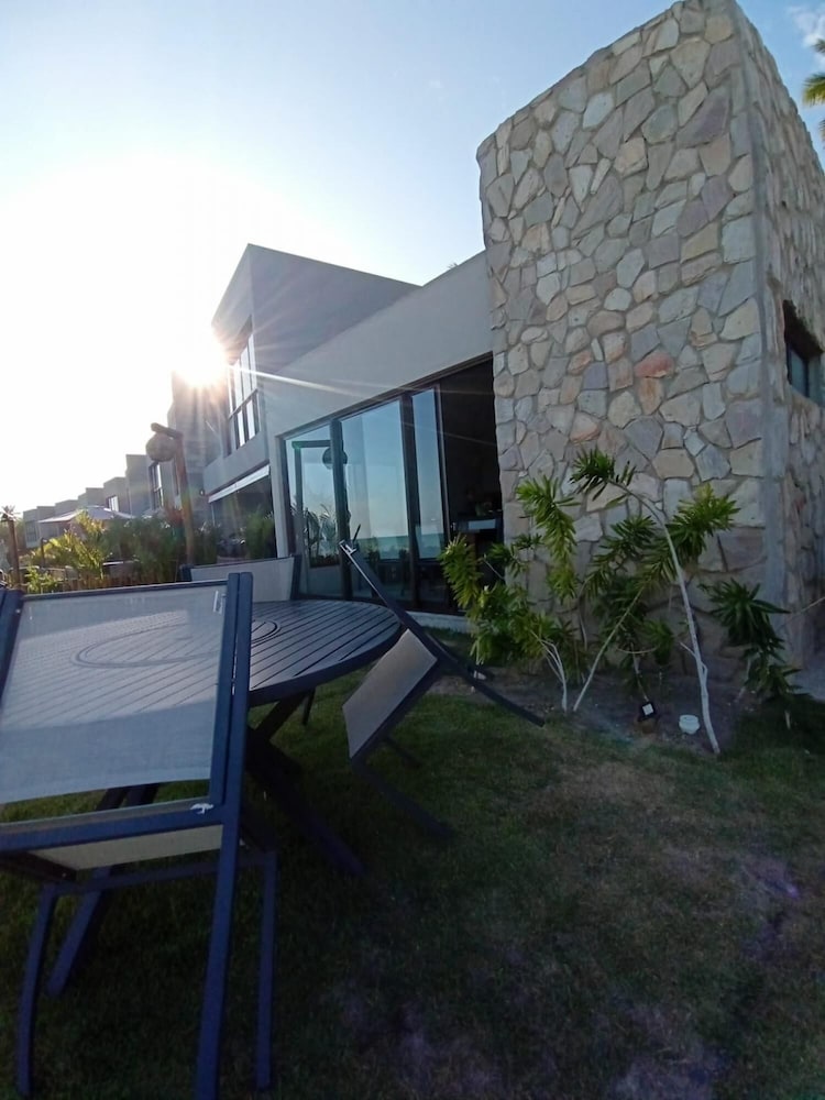 Bela Casa em Condom nio p na Areia - Milagres view 2