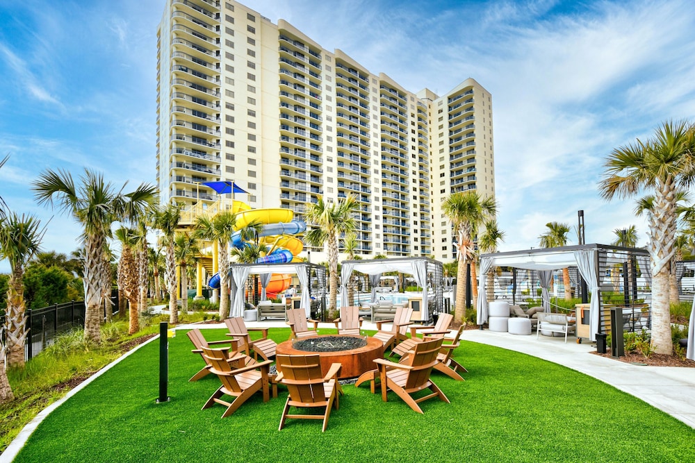 Remodeled, Open Airy Condo, With Full Access , 1706 Brighton 3 Bedroom Condo view 5