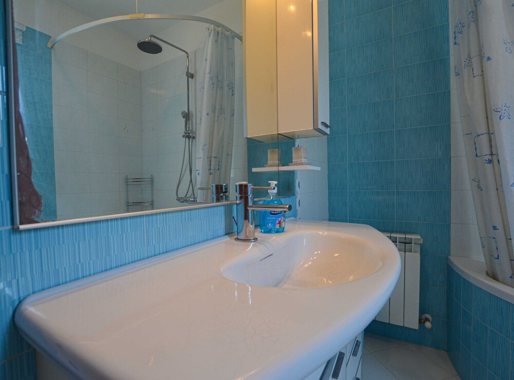 Radovani Peaceful and Serene Apartment With Terrace