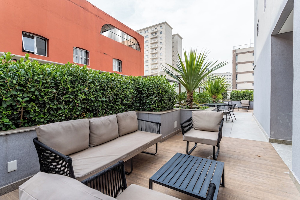 Terraço Oscar Freire by Viva - Prédio novo ao lado do Hospital das Clínicas e do metrô