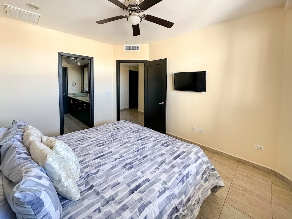 Amazing Location Close to it all Great Price