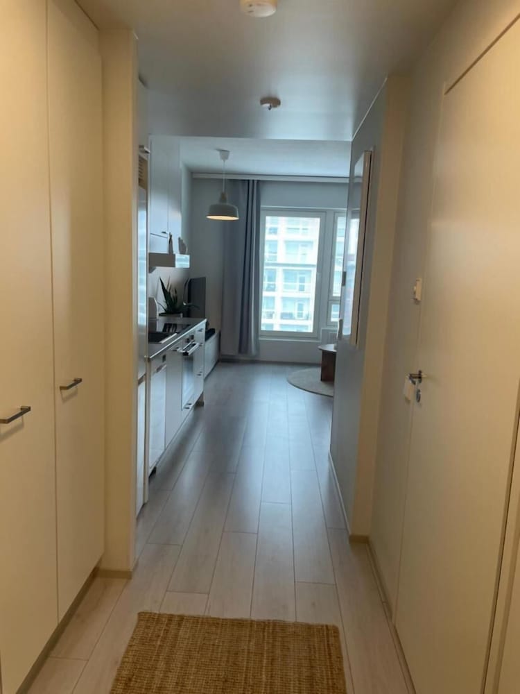 Charming 1-bedroom Apartment in Tampere With Fireplace