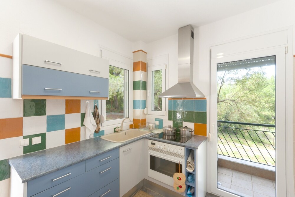 Vetas Vintage Villa by Rentalspro - Akti Elia