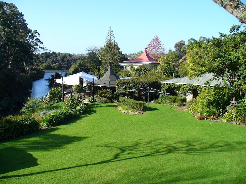 Pagoda Lodge