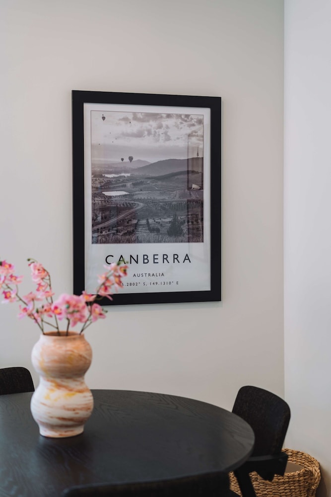Perfect Located 1-bed With Great Views
