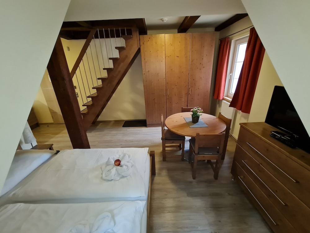 Pension Pstruží