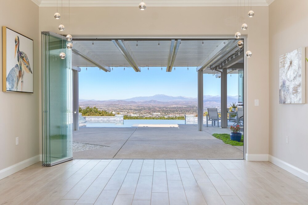 Summit Ranch by Avantstay Infinity Pool Views