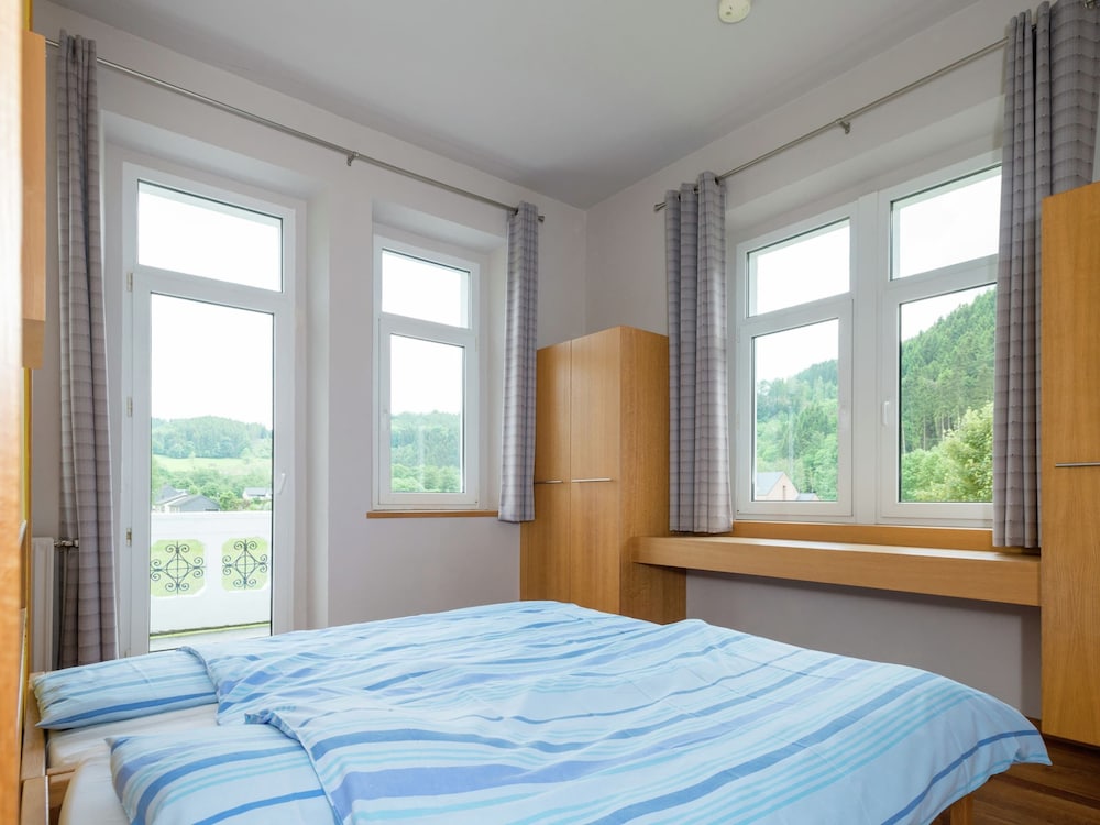 Beautiful Holiday Home in Malmedy-beverce With Sauna view 4