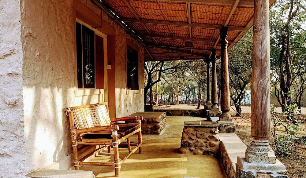 Jungle Hut Resorts