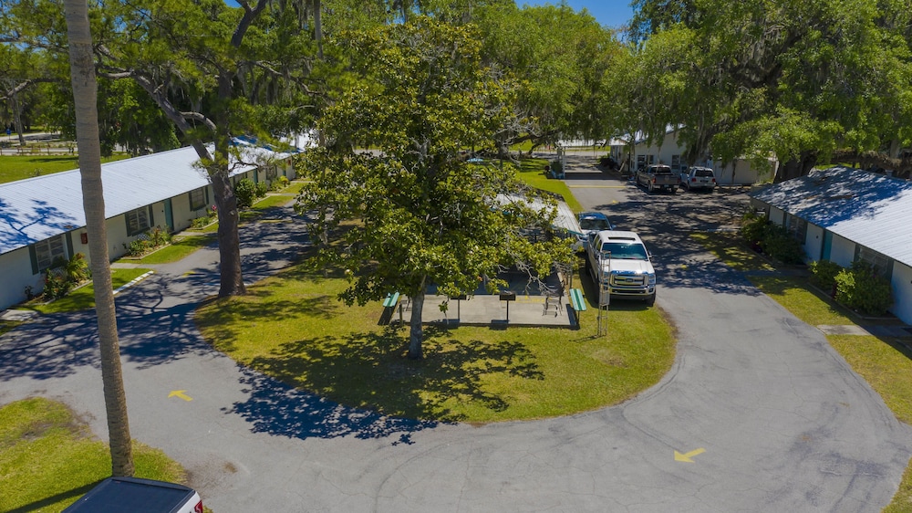 King's Bay Lodge