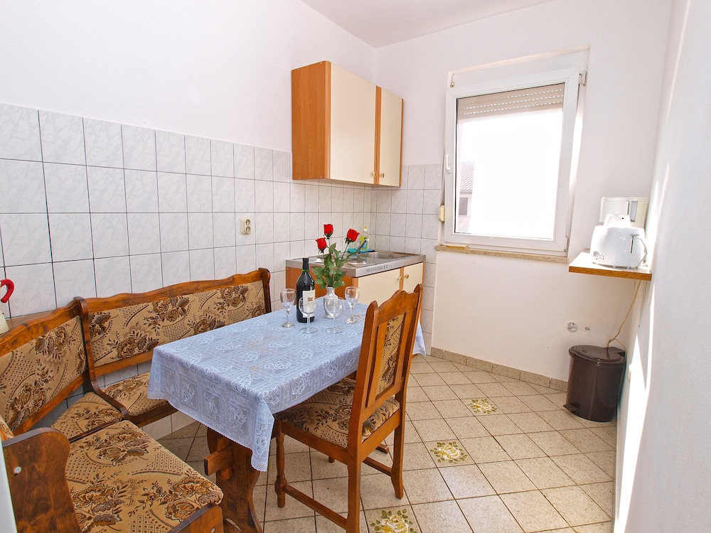 Apartments Silvia 143