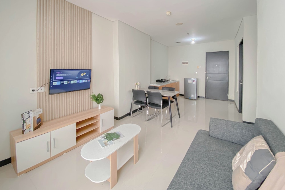 Great Deal And Spacious 2Br At Nifarro Park Apartment