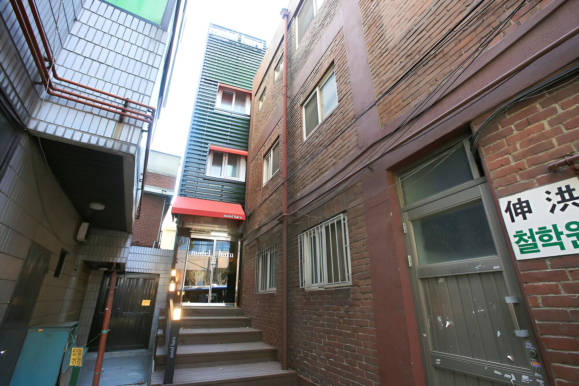 Photo 19