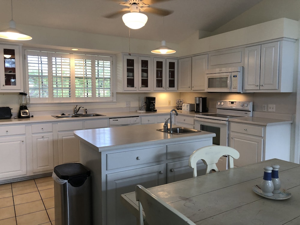 Cumberland Cottage 4 Bedroom Home