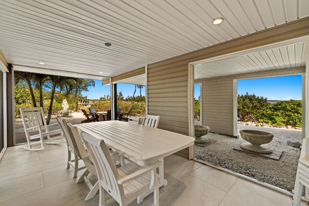 21381 Widgeon Point 6 Bedroom Estate