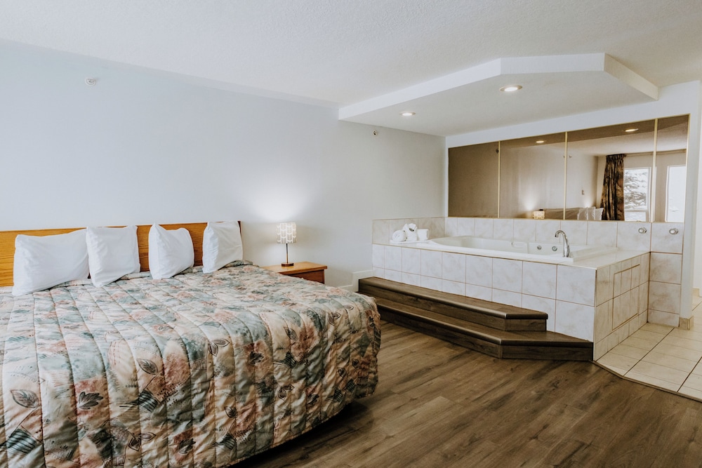 Western Budget Motel Plus Mosaic Suites