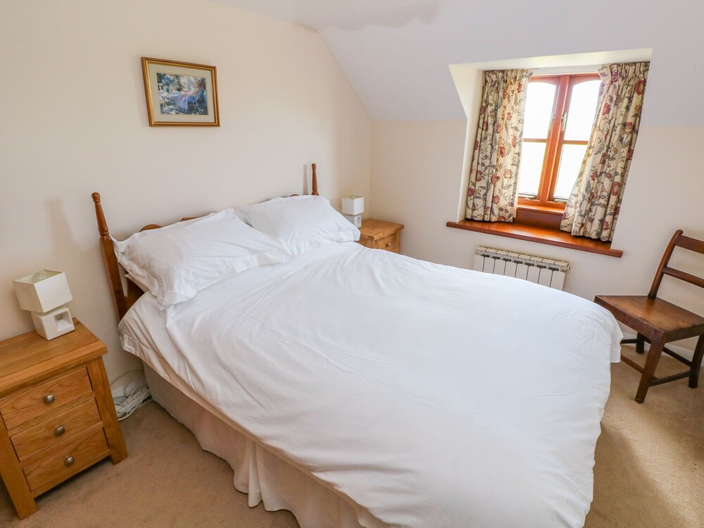 Park Hall Cottage view 4