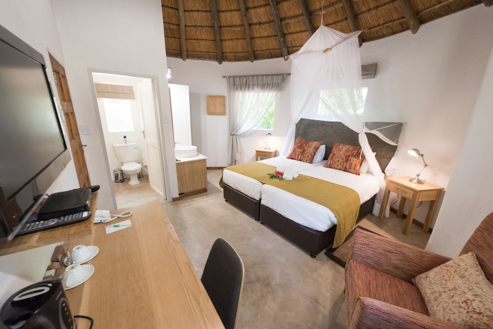 Sefapane Lodges and Safaris view 4