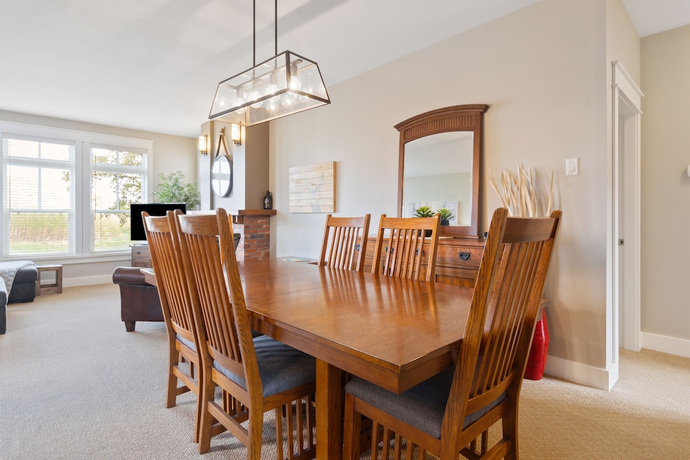 Rivergrass Condos