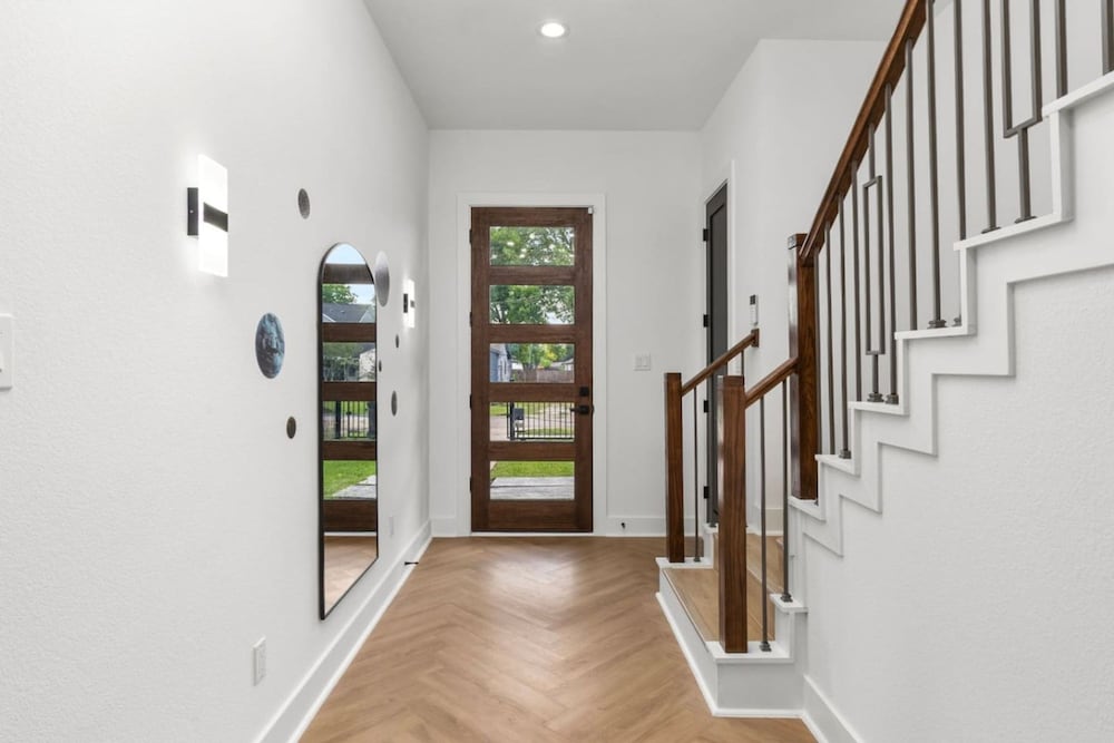 Chic 4BR Getaway Near NRG TMC