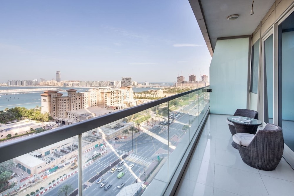Premium & Cozy 1BR Apartment in Dubai Marina