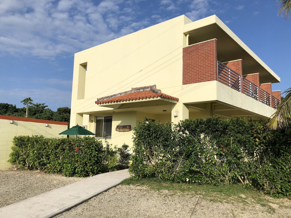 Painushima Resort Coral Fish