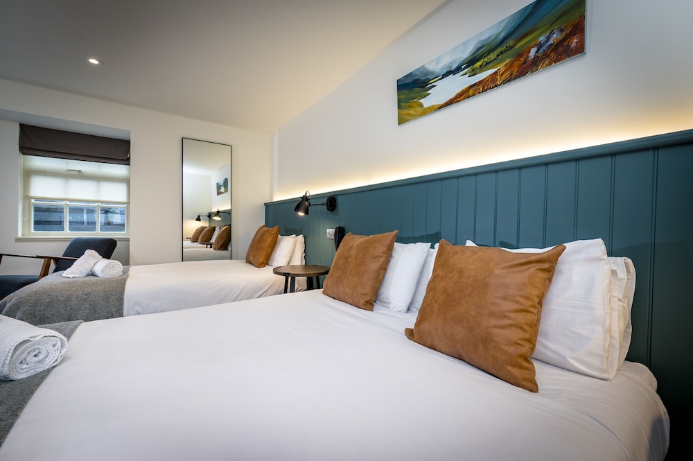 The Loch Ness Inn