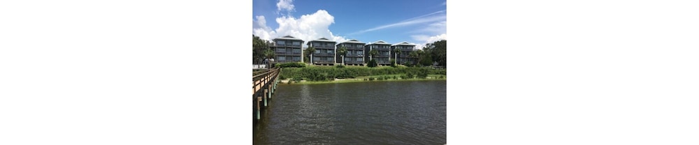 Seahorse Landing