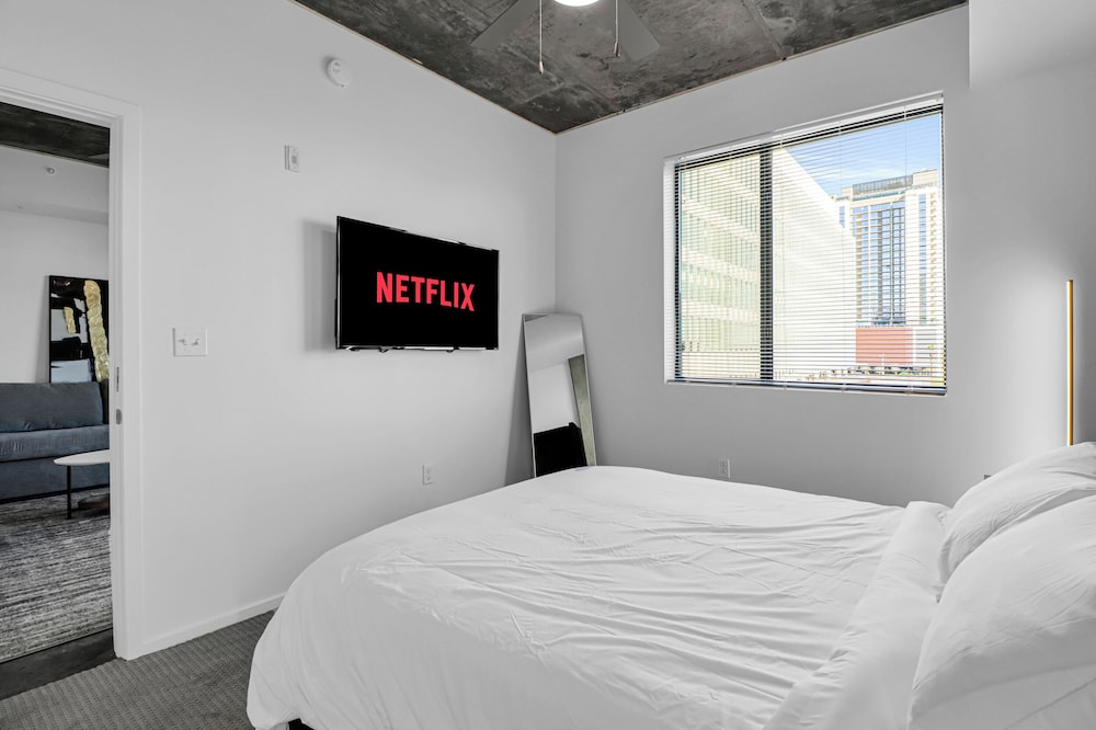 Phoenix Urban Luxury Escape