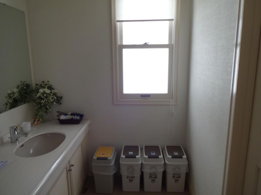 Guest House Bunk