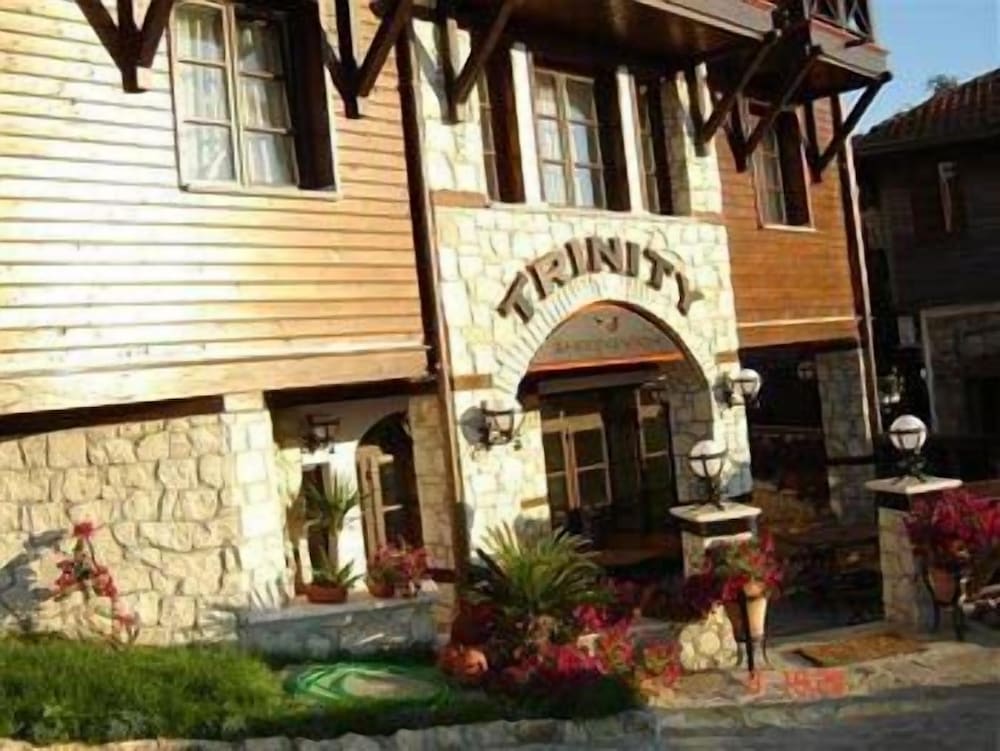 Trinity Sea Residence Nessebar