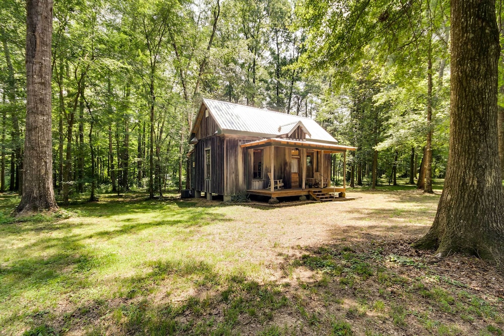 McComb Vacations - Historic Vacation Rental in Mccomb w/ River Access - Property Image 17