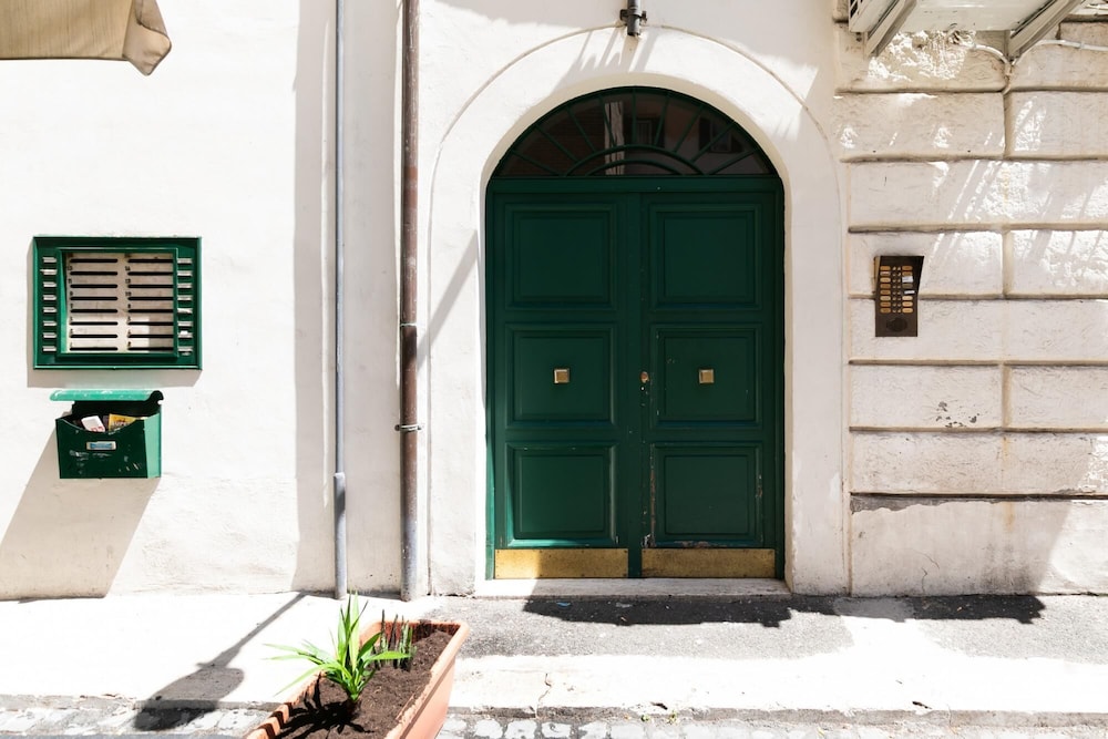 Monti Romantic Sunshine Maisonette