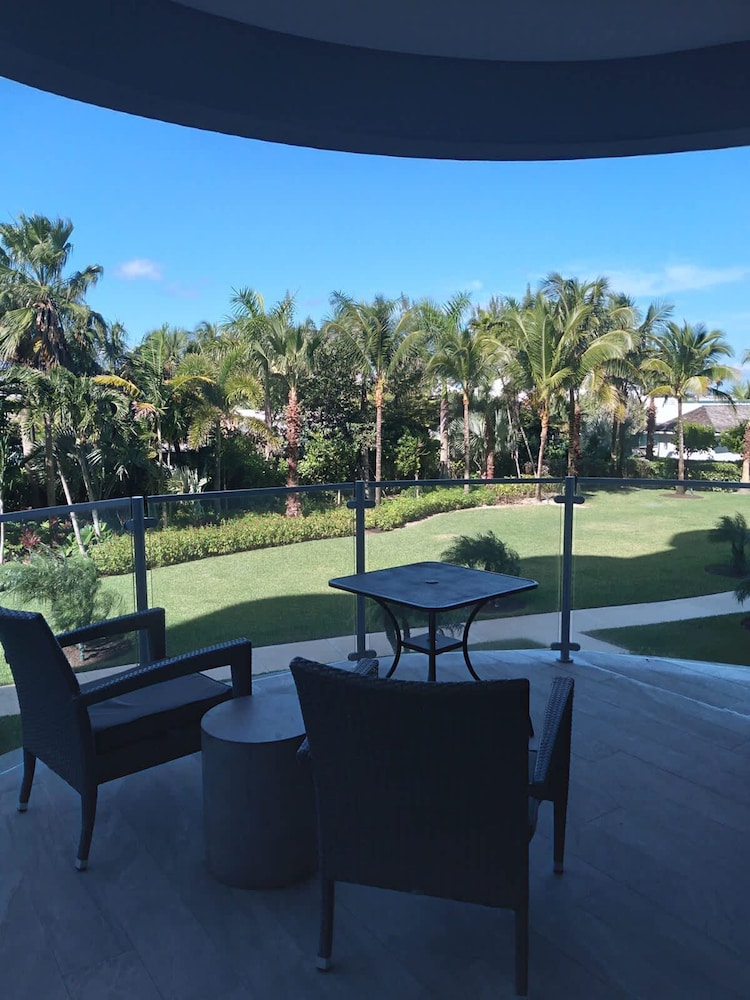 Modern Condo at One Cable Beach With Balcony