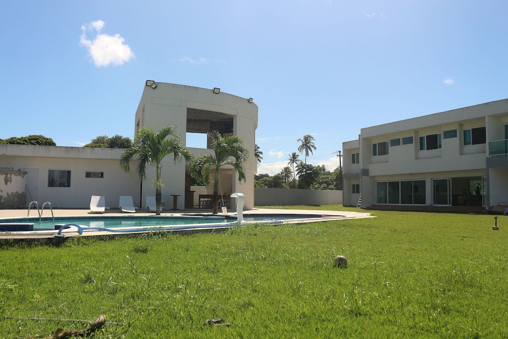 Mansao 6 suites c piscina e jacuzzi 082M