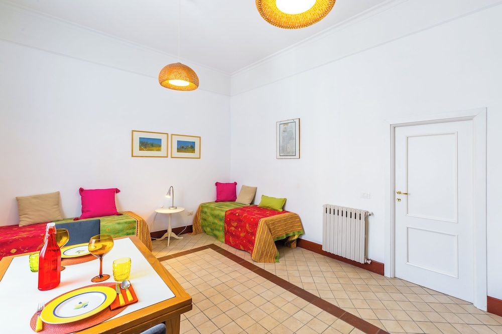 Lopez 20 - a Big Family Apartment