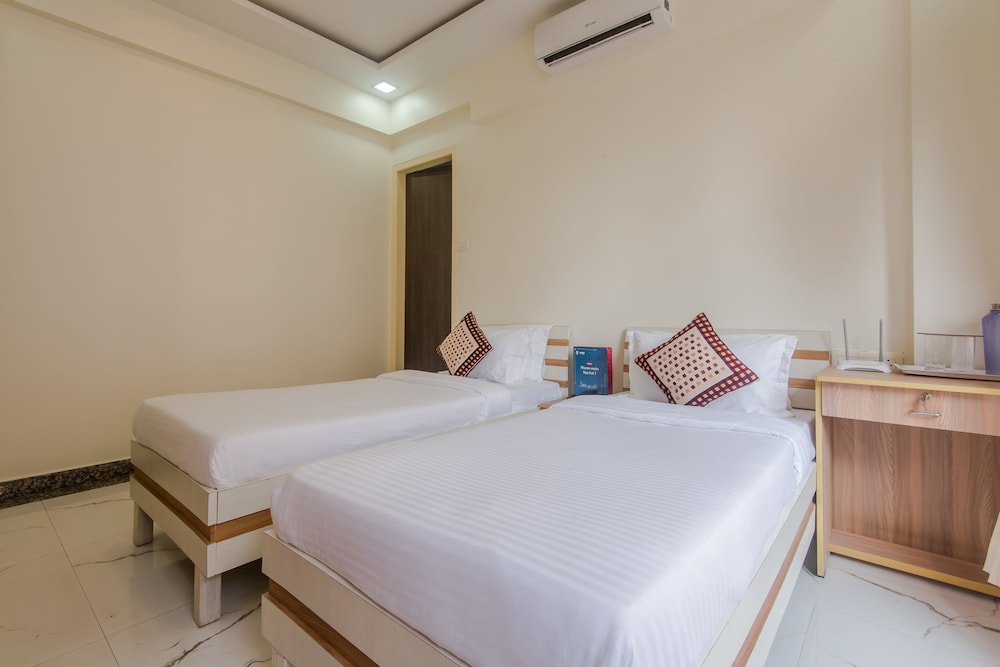 OYO 9635 Kharghar
